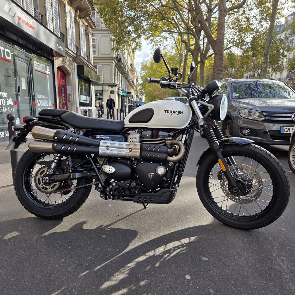 TRIUMPH SCRAMBLER 900 4
