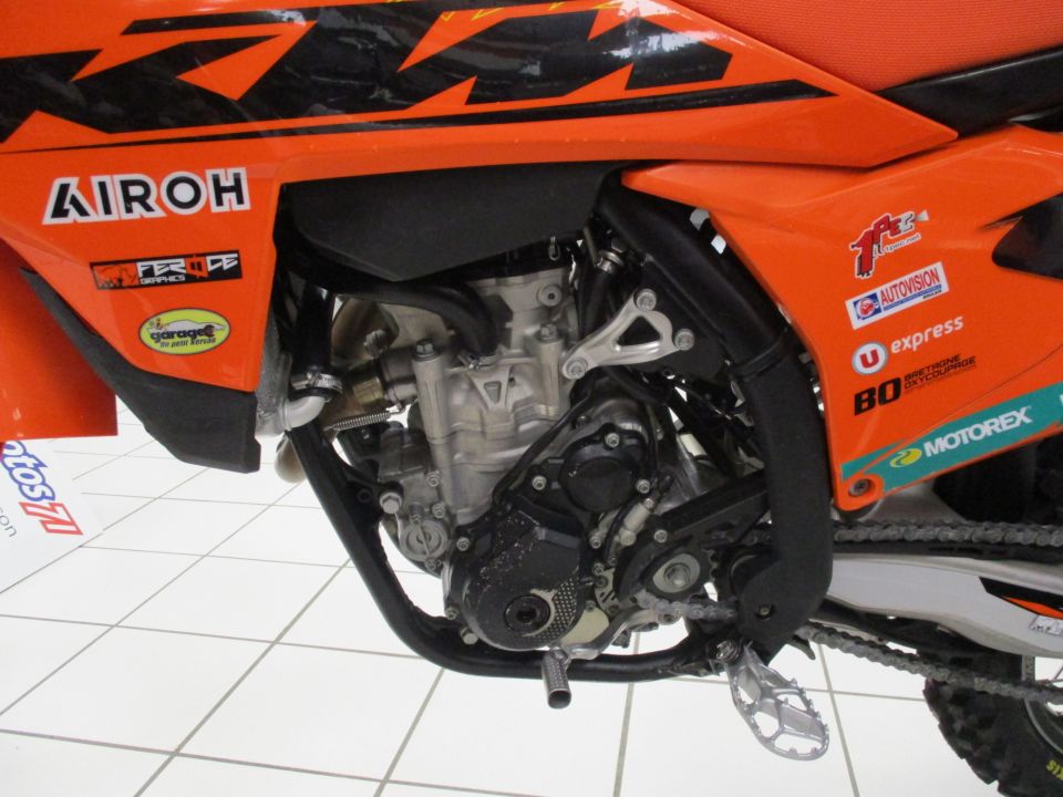 KTM 250 SX-F 4