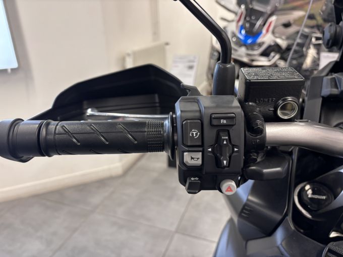HONDA ADV 350 4