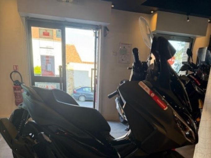 HONDA FORZA 125 ABS 4