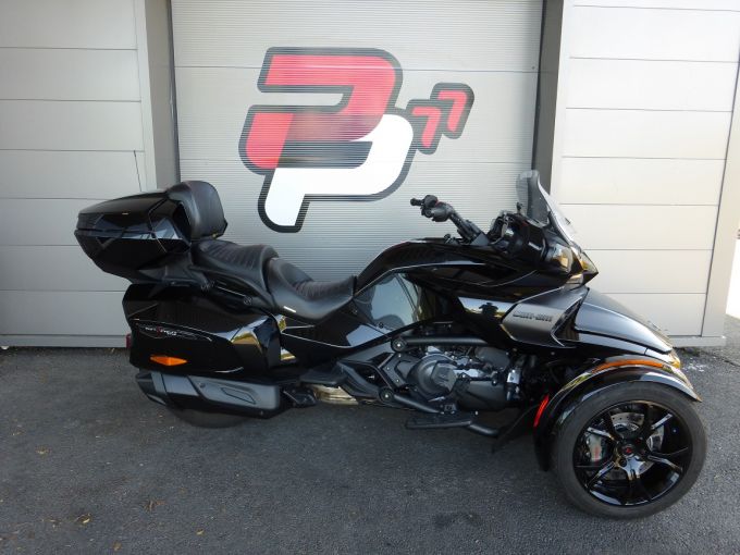 CAN-AM SPYDER F3 LIMITED TRES PEU DE KMS 4