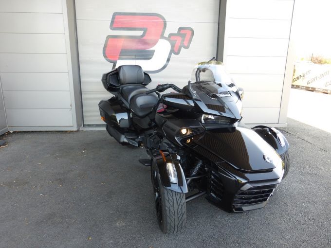 CAN-AM SPYDER F3 LIMITED TRES PEU DE KMS 4