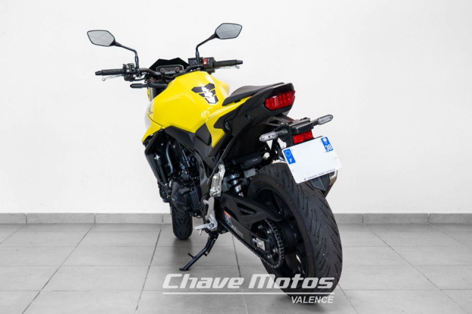 HONDA CB 750 HORNET 4