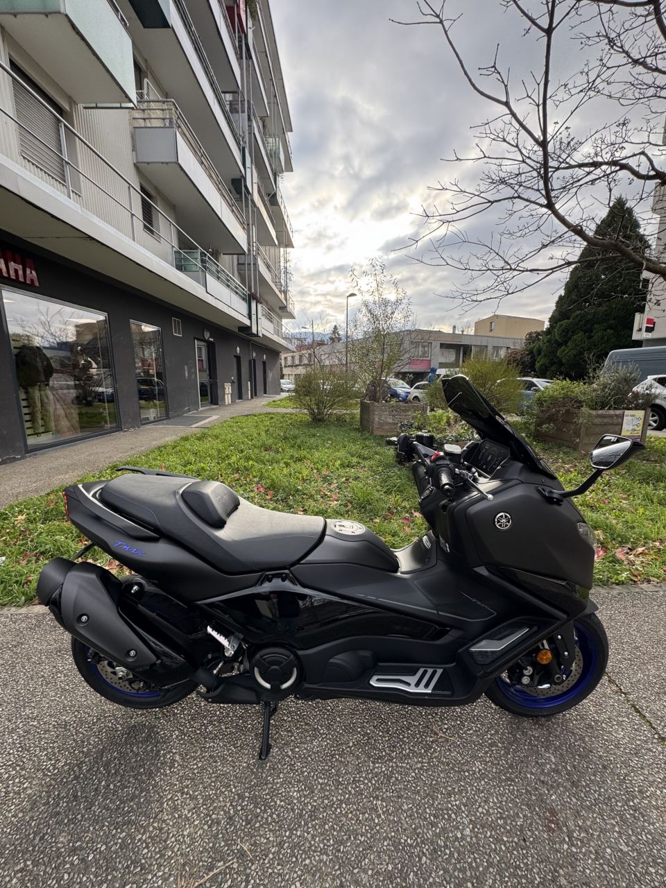 YAMAHA XP T-MAX 560 4