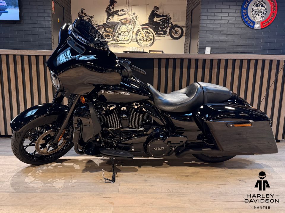 HARLEY-DAVIDSON TOURING STREET GLIDE 1868 SPECIAL 4