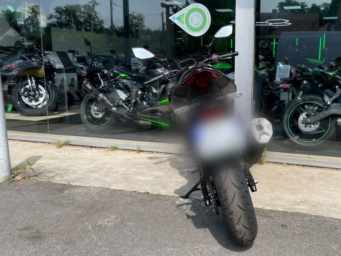 KAWASAKI Z500 SE 4