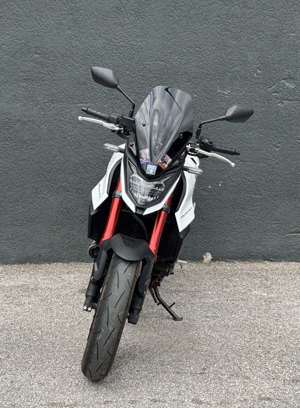 HONDA CB 750 HORNET 4