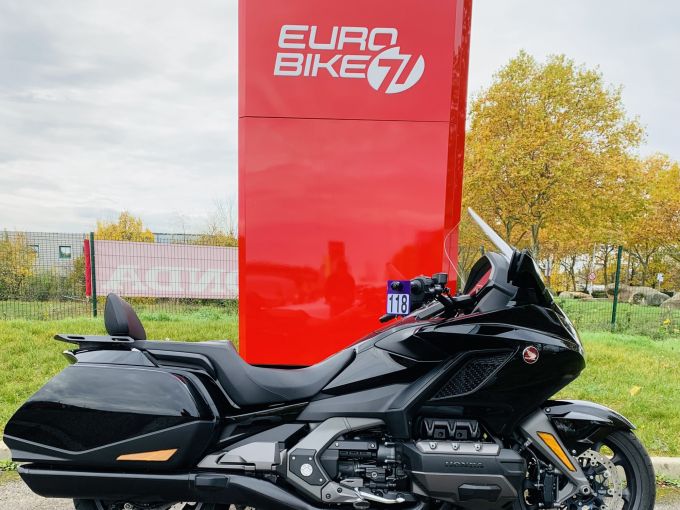 HONDA GOLDWING 1800 BAGGER 4