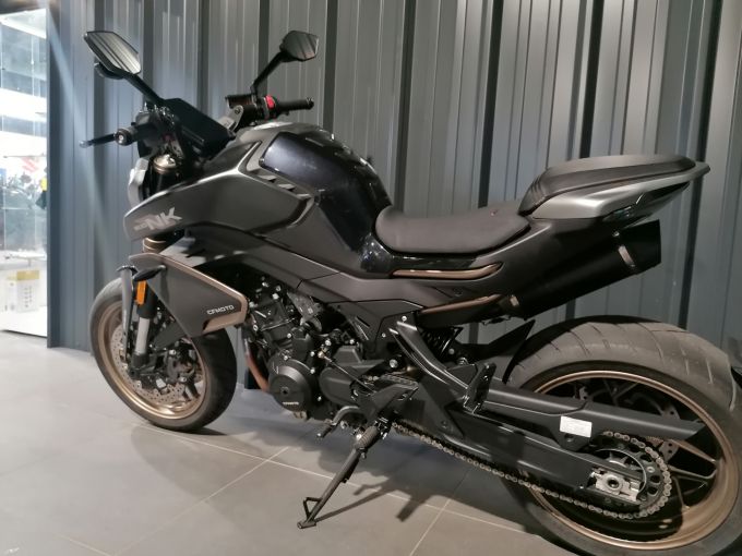 CF MOTO NK 4