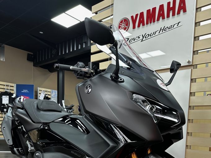 YAMAHA XP T-MAX 560 TECH MAX 4