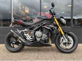 TRIUMPH SPEED TRIPLE 1200 RS - 2025