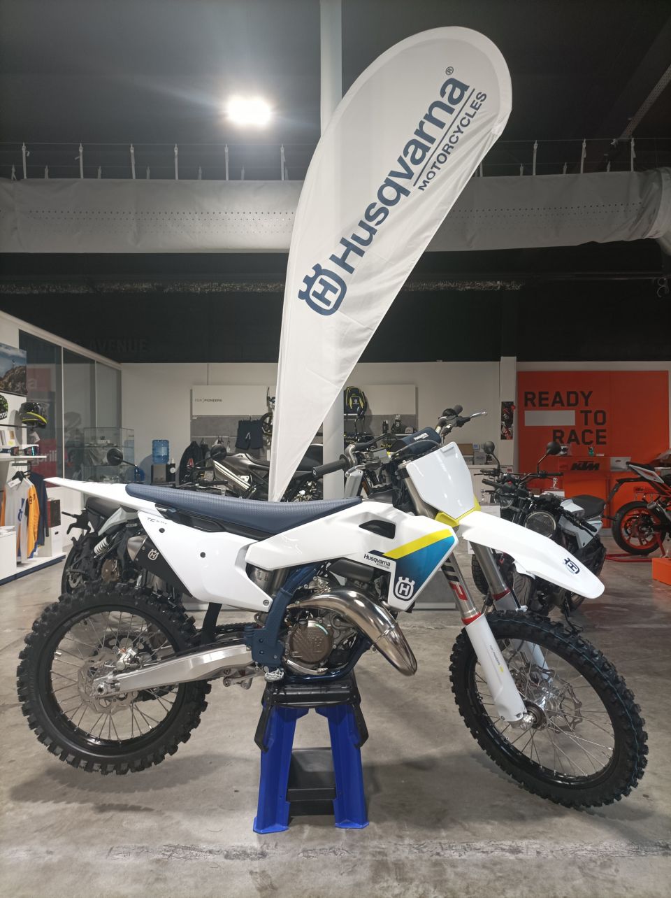 HUSQVARNA TC 125 4