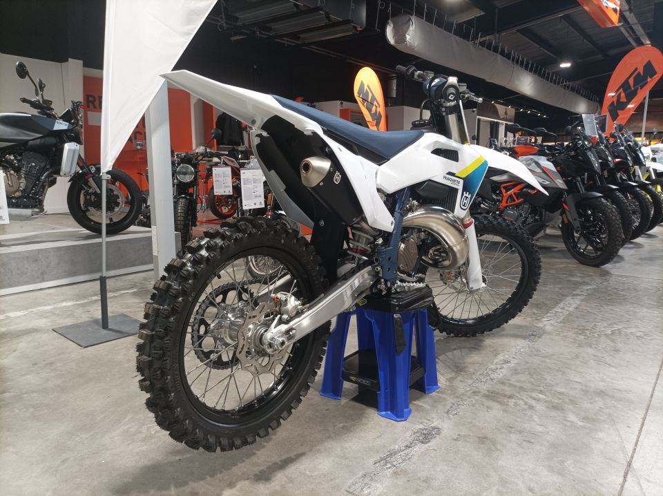 HUSQVARNA TC 125 4