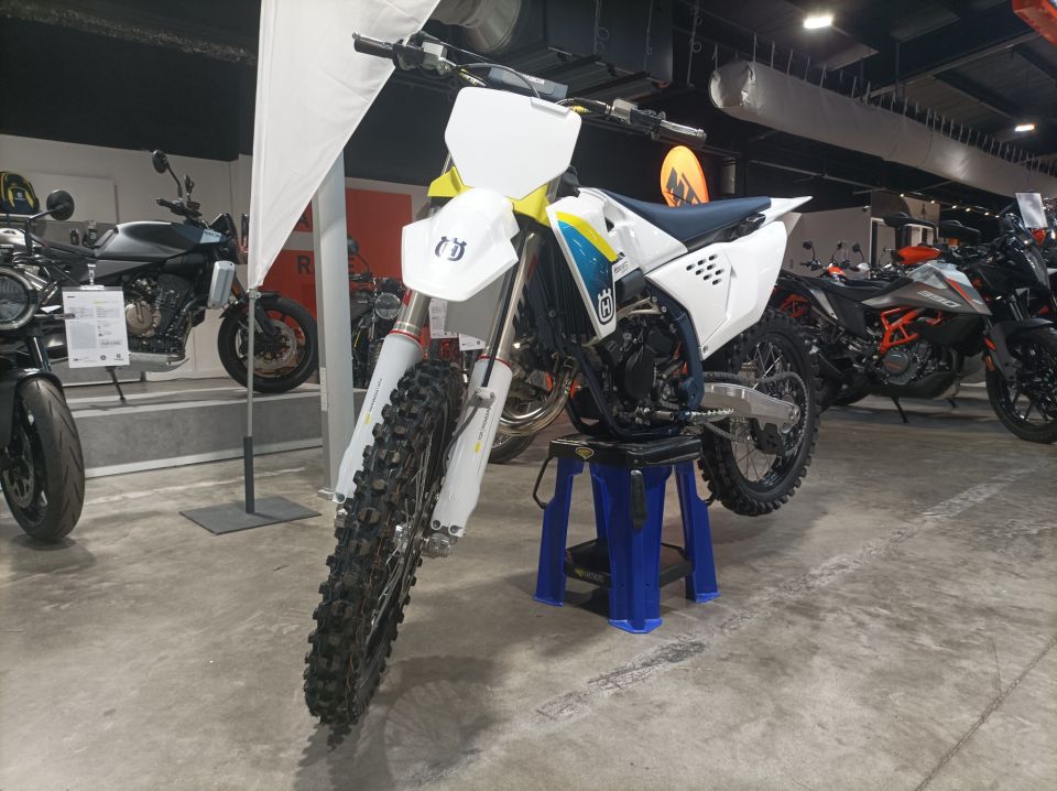 HUSQVARNA TC 125 4
