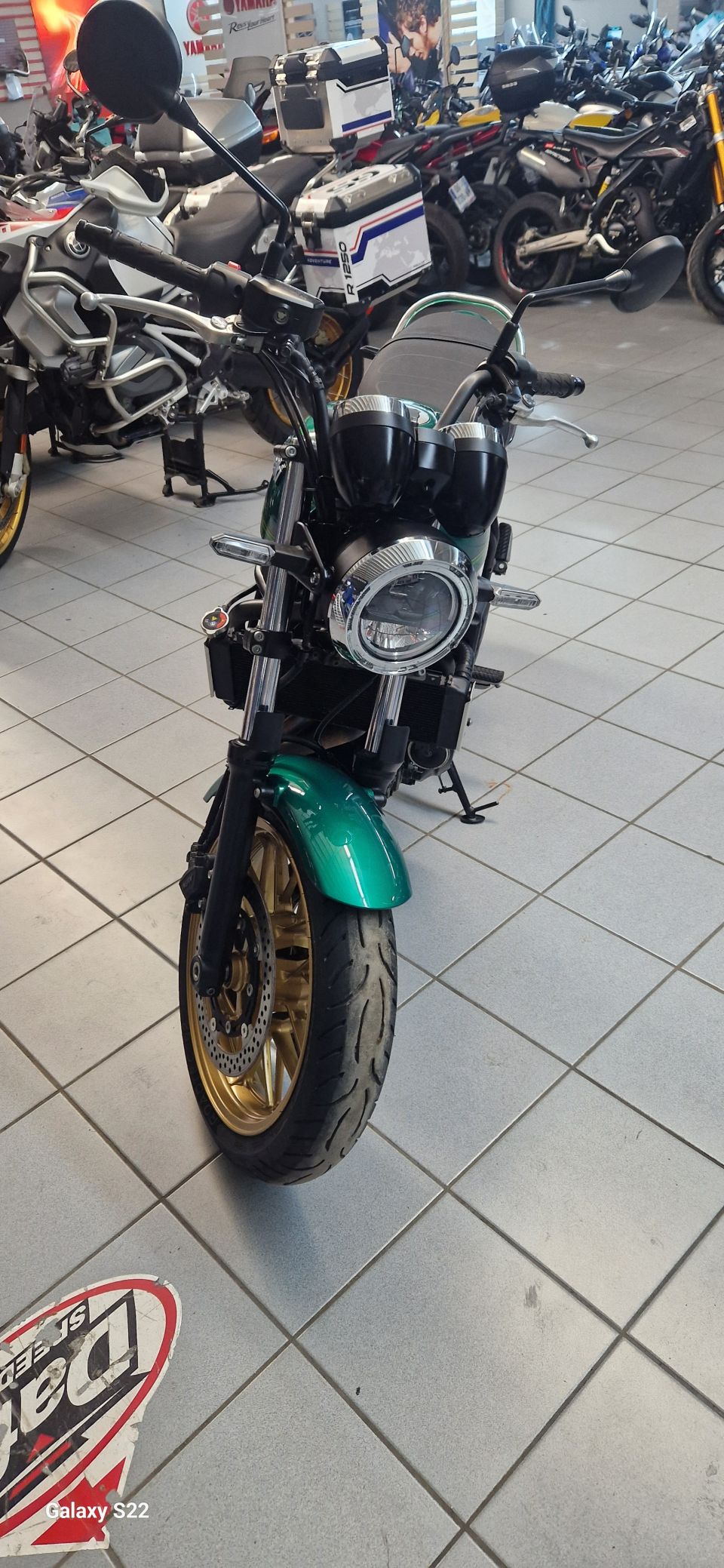 KAWASAKI Z 650 4
