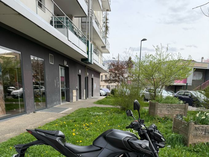 YAMAHA MT-03 4