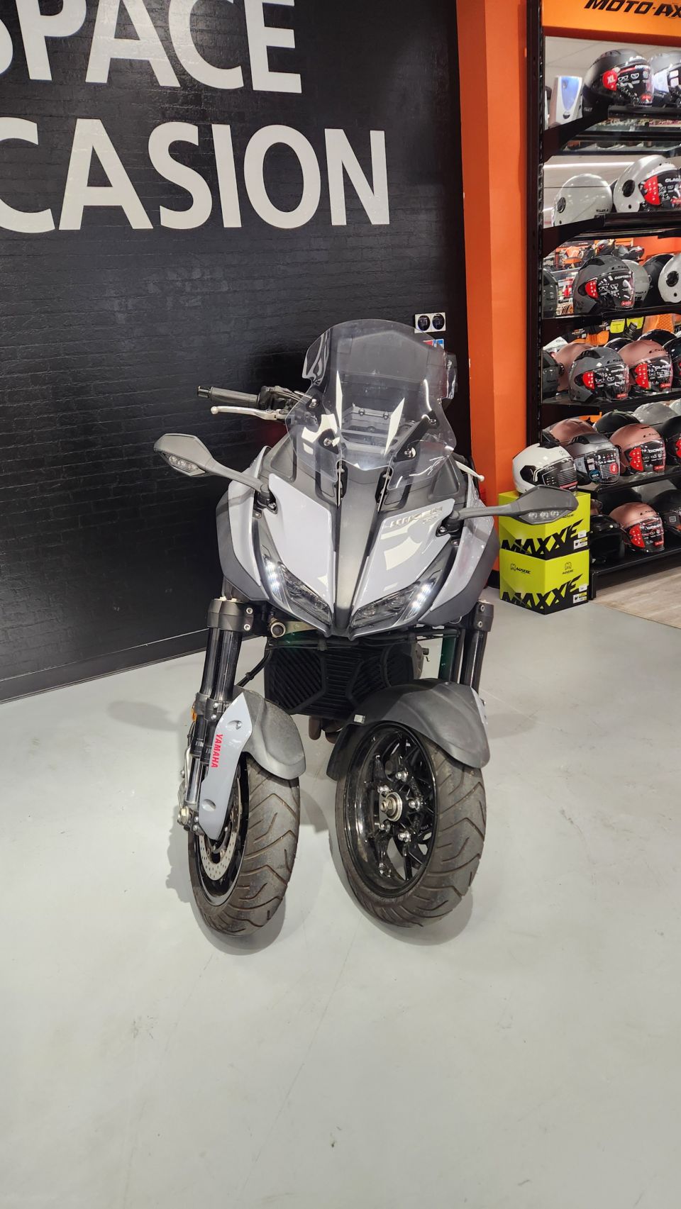 YAMAHA NIKEN 850 GT 4