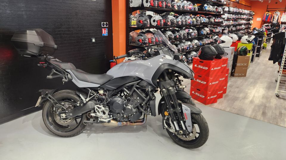 YAMAHA NIKEN 850 GT 4