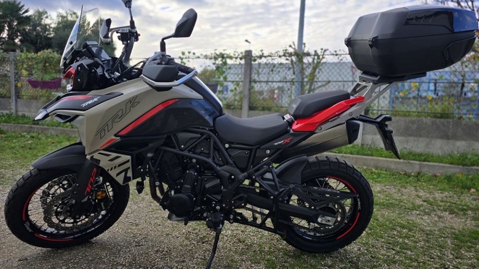 BENELLI TRK  702  X 4