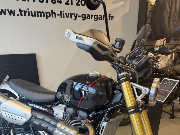TRIUMPH SCRAMBLER 1200 XE 4