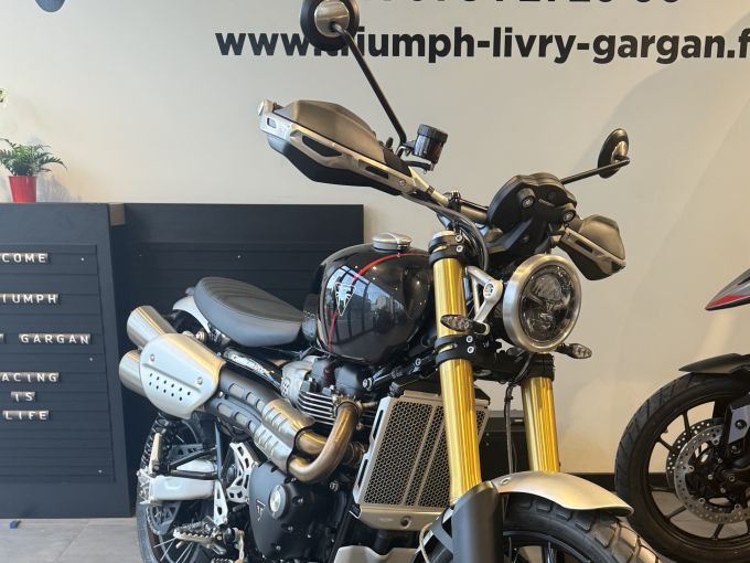 TRIUMPH SCRAMBLER 1200 XE 4