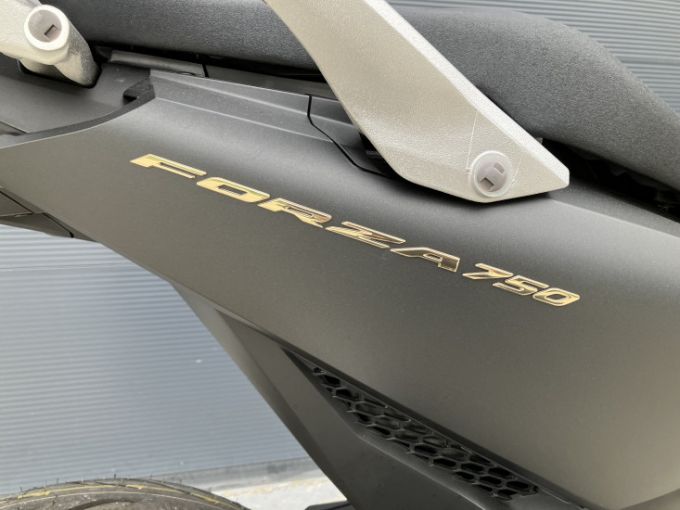 HONDA NSS FORZA 750 4
