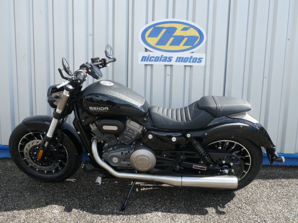 BENDA MOTOR 125 rock 4