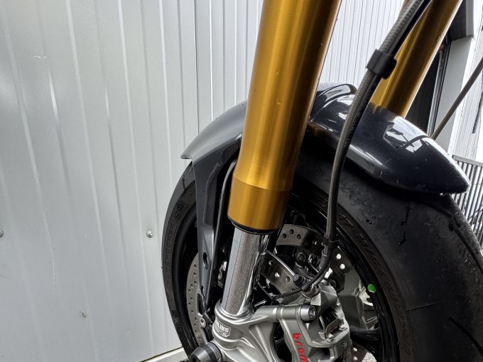 TRIUMPH SPEED TRIPLE 1200 RS 4
