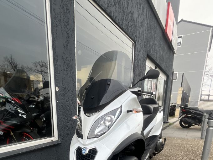 PIAGGIO MP3 500 LT 4