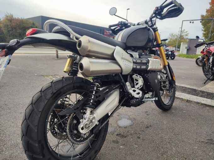 TRIUMPH SCRAMBLER 1200 XE 4