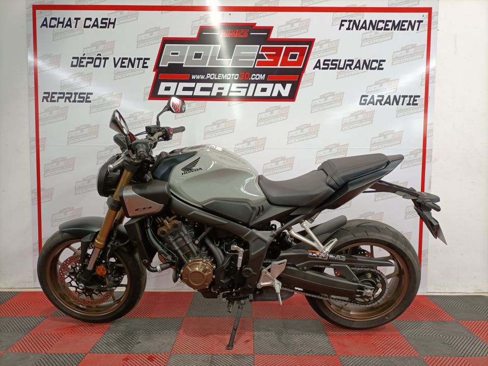 HONDA CB 650 R e-Clutch 4