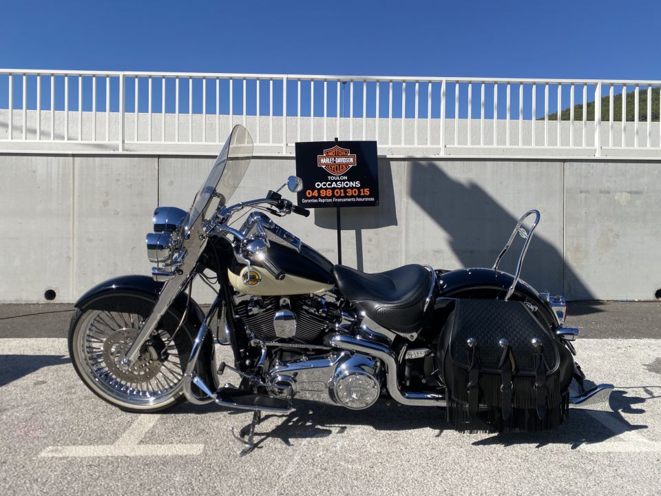 HARLEY-DAVIDSON SOFTAIL DELUXE 1690 4