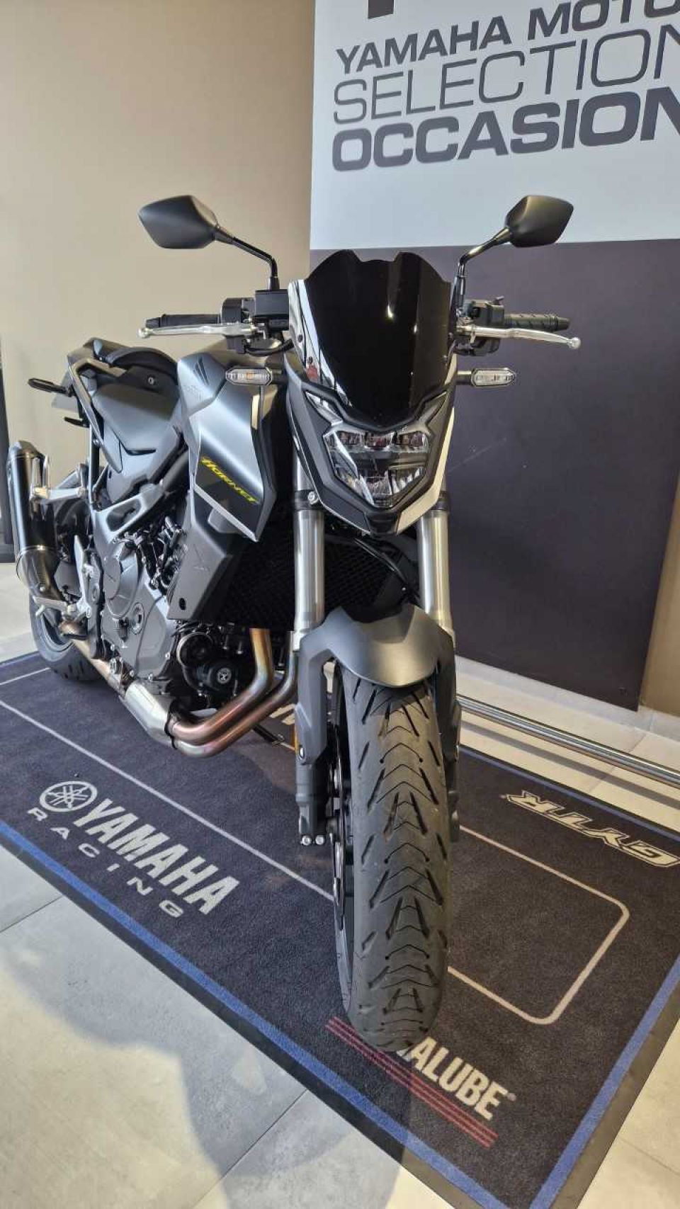 HONDA CB 750 HORNET 4