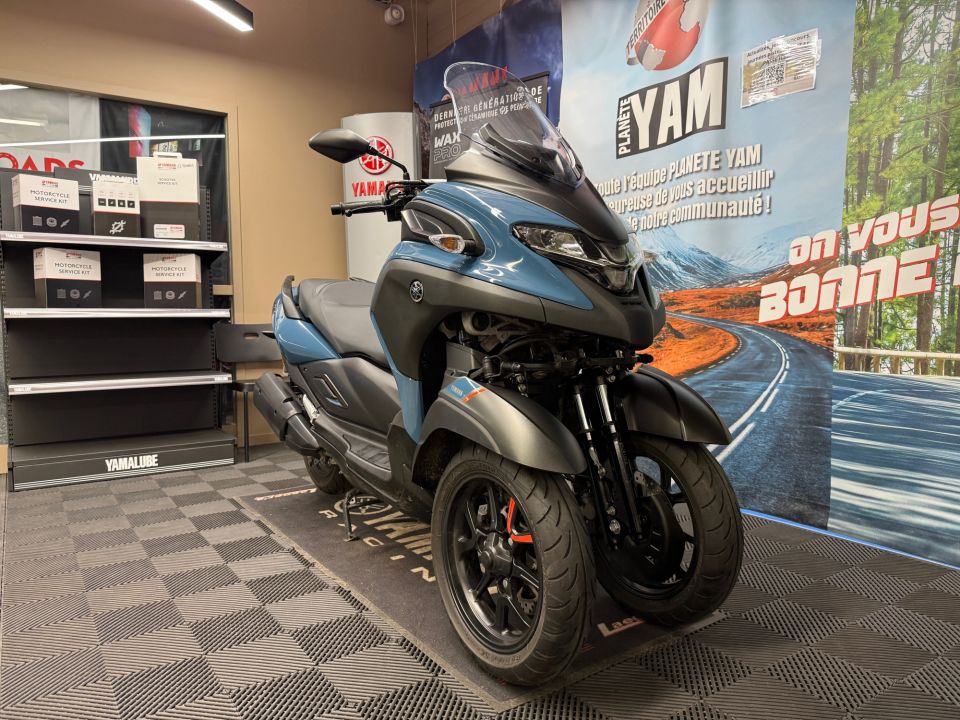 YAMAHA TRICITY 300 4