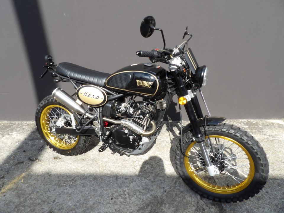 BLUROC MOTORCYCLE Hero 125 4