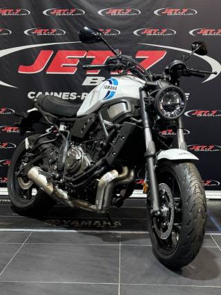 YAMAHA XSR 700 - 2025