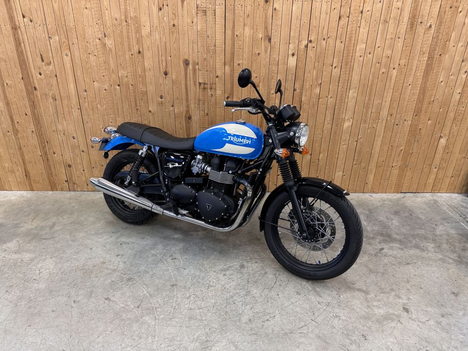 TRIUMPH Bonneville T100 4