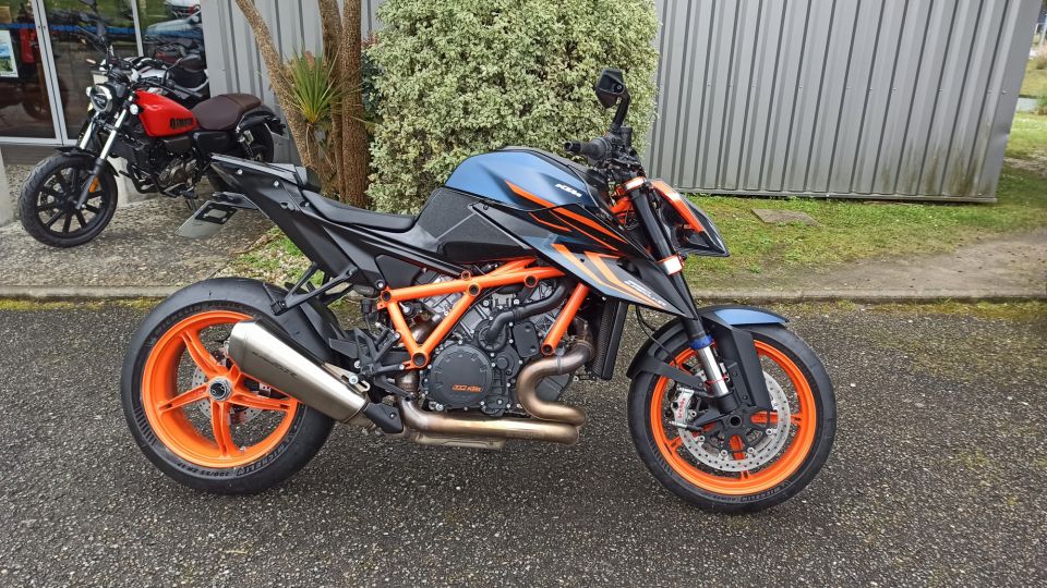 KTM 1290 SUPER DUKE R EVO 4