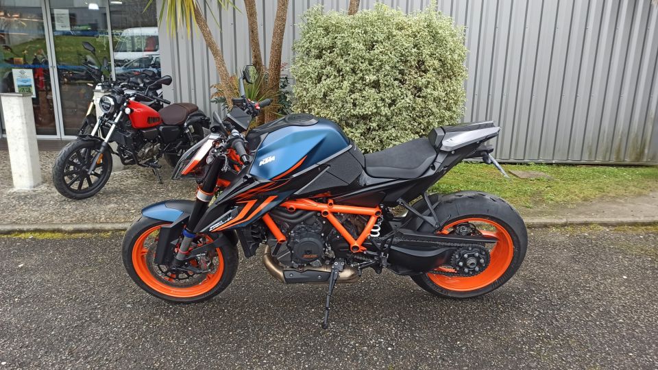 KTM 1290 SUPER DUKE R EVO 4