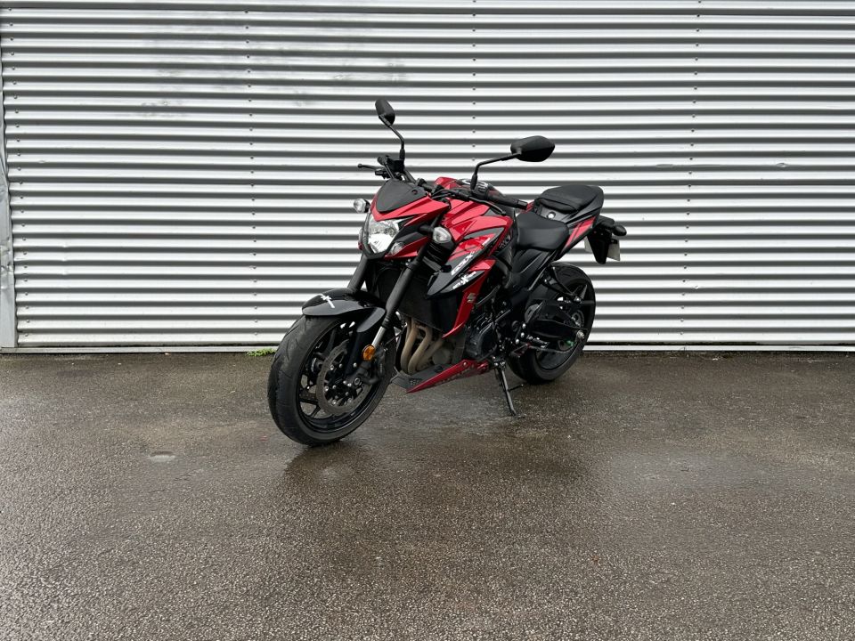 SUZUKI GSX-S 750 4