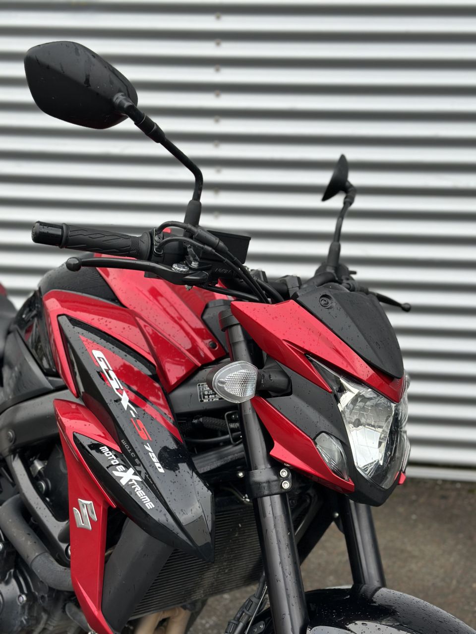 SUZUKI GSX-S 750 4