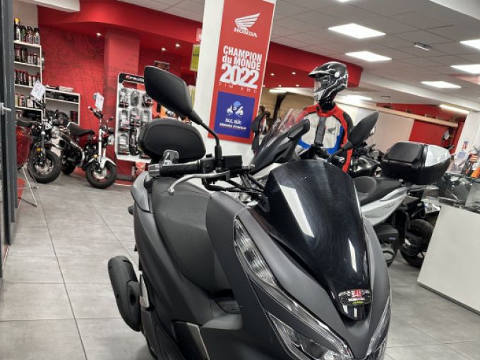 HONDA PCX 125 4