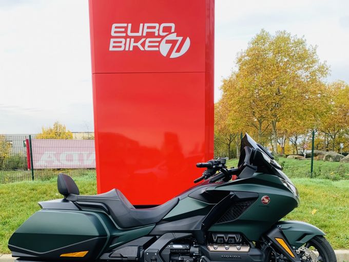 HONDA GL1800 GOLDWING 4