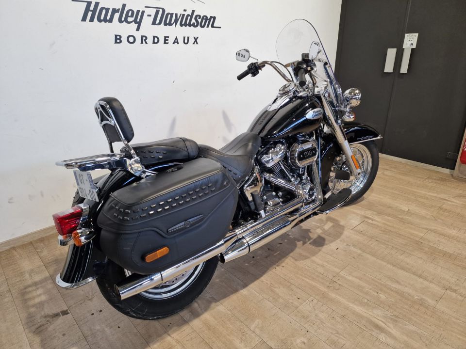 HARLEY-DAVIDSON SOFTAIL HERITAGE 1868 CLASSIC 4