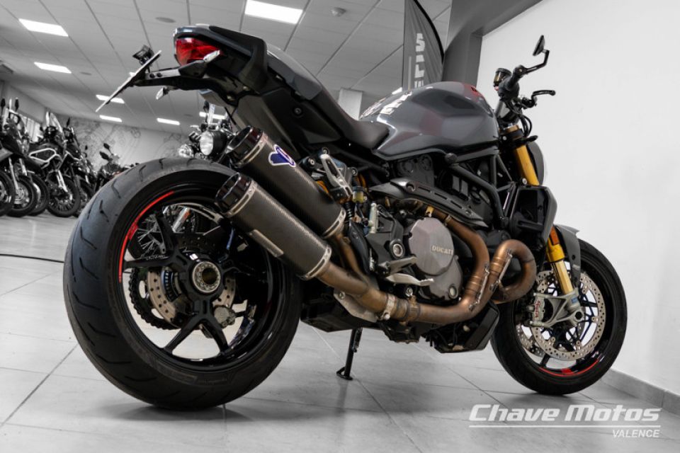 DUCATI MONSTER 1200 ABS 4