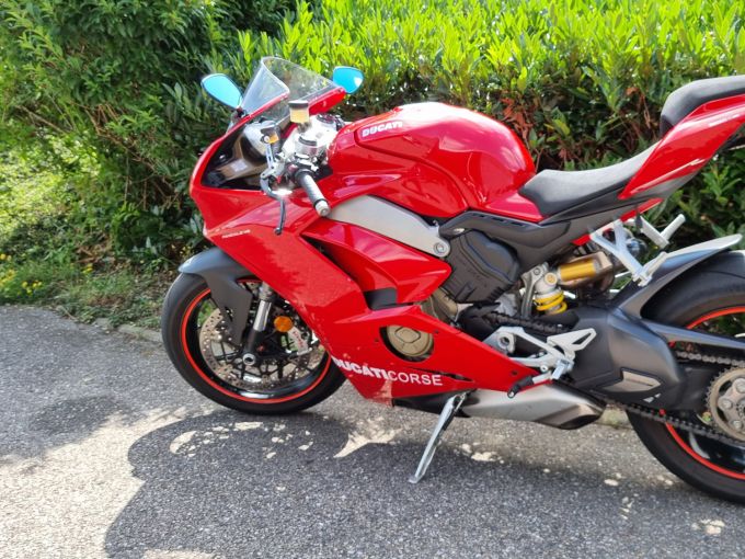 DUCATI PANIGALE 1103 V4 4