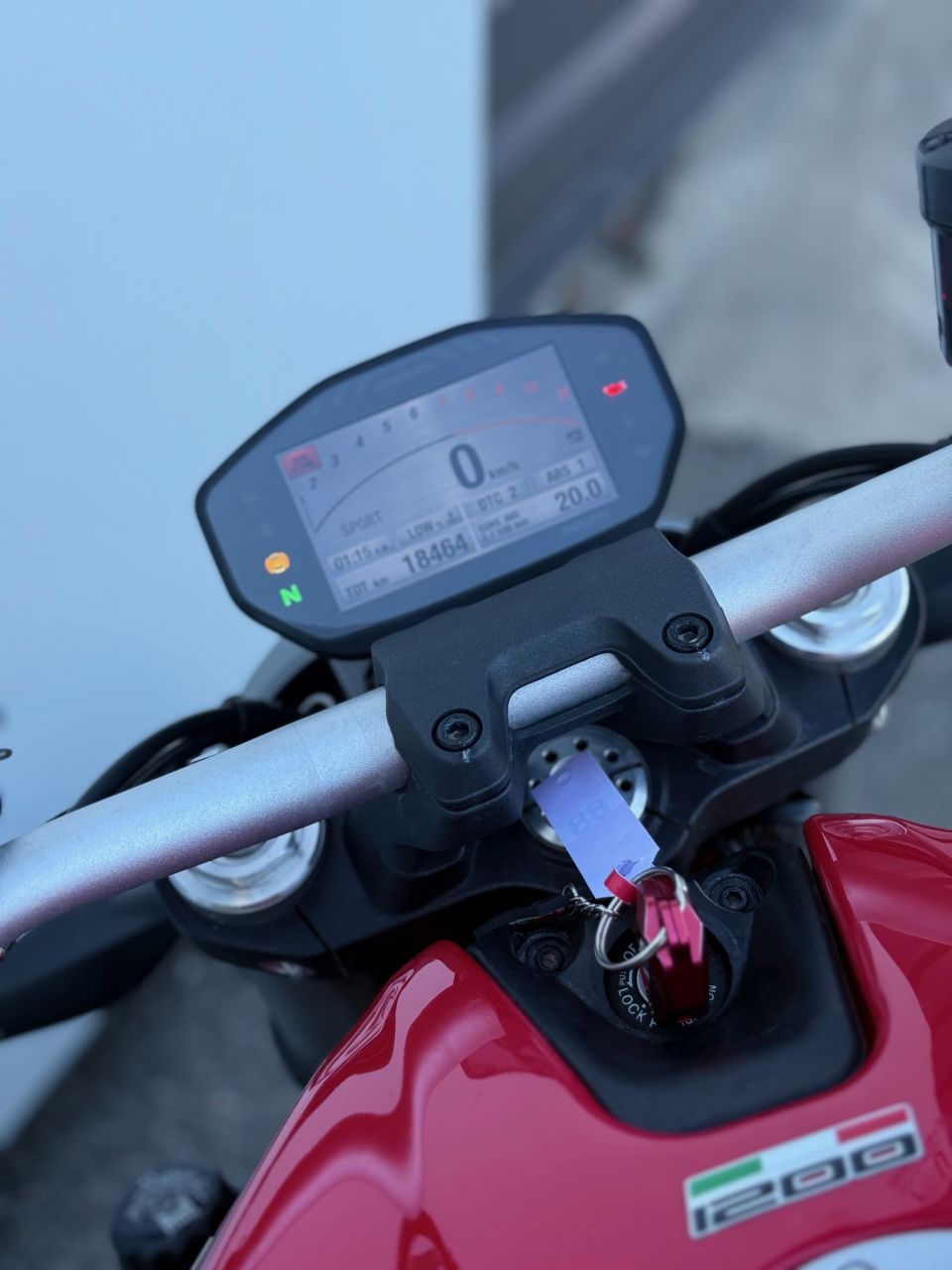 DUCATI MONSTER 1200 4