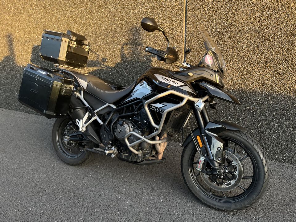 TRIUMPH Tiger 900 GT PRO 4