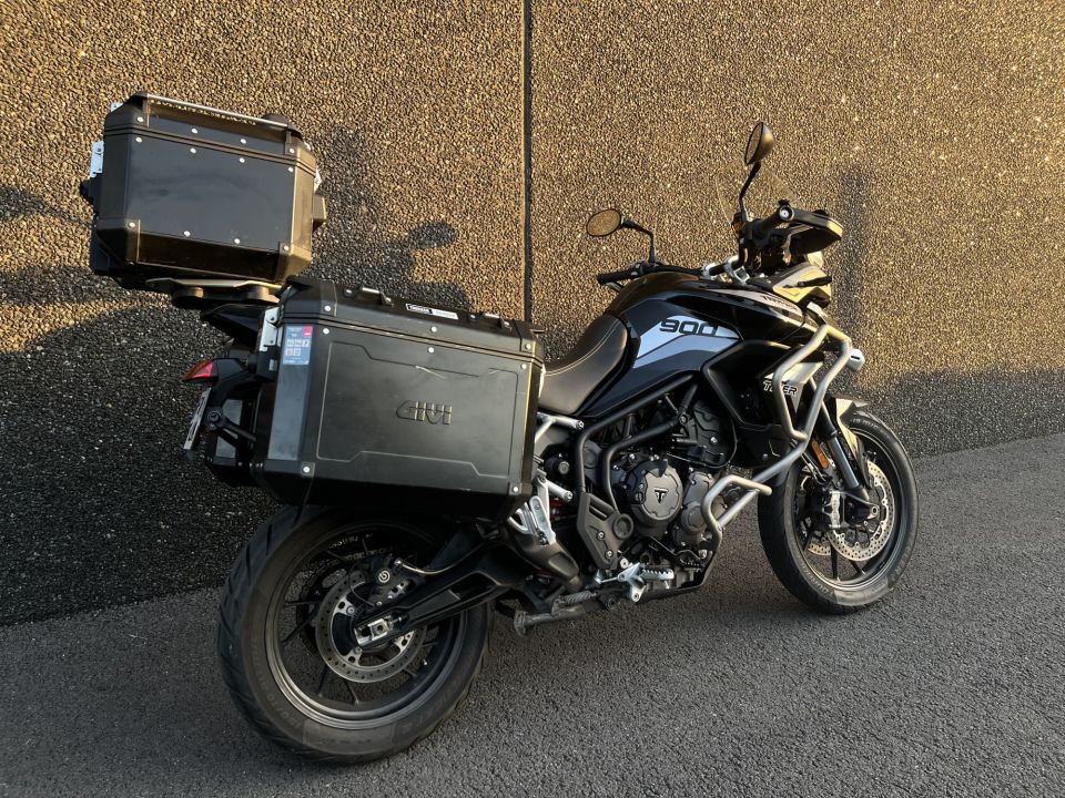 TRIUMPH Tiger 900 GT PRO 4
