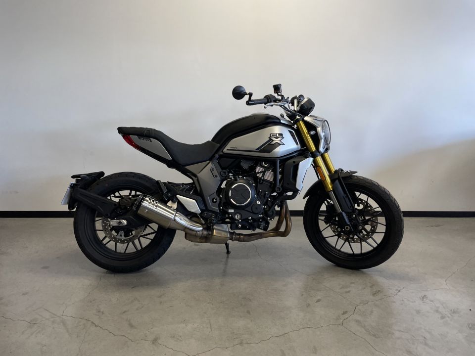 CF MOTO 700 CL-X 4
